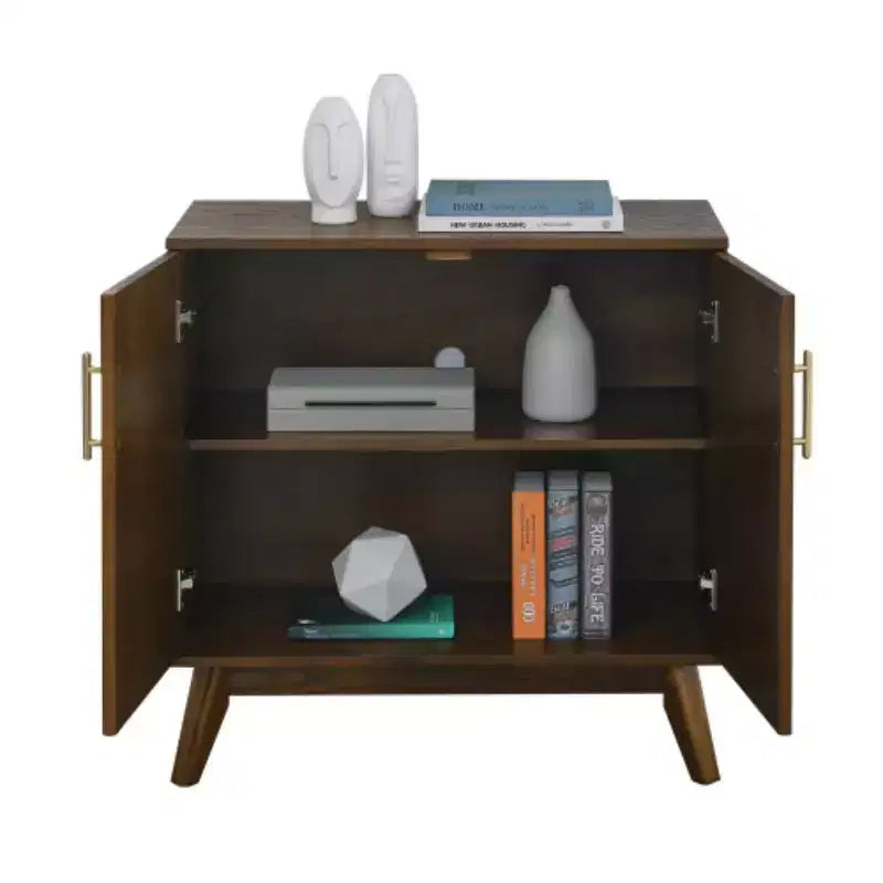 Madia portaoggetti scanalata Mid-Century Modern da 32", piccola credenza a 2 ante con gambe in legno massello e maniglie dorate