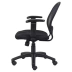 Sedia in rete con braccioli regolabili nera: ergonomica girevole, base in nylon, portata 125 kg